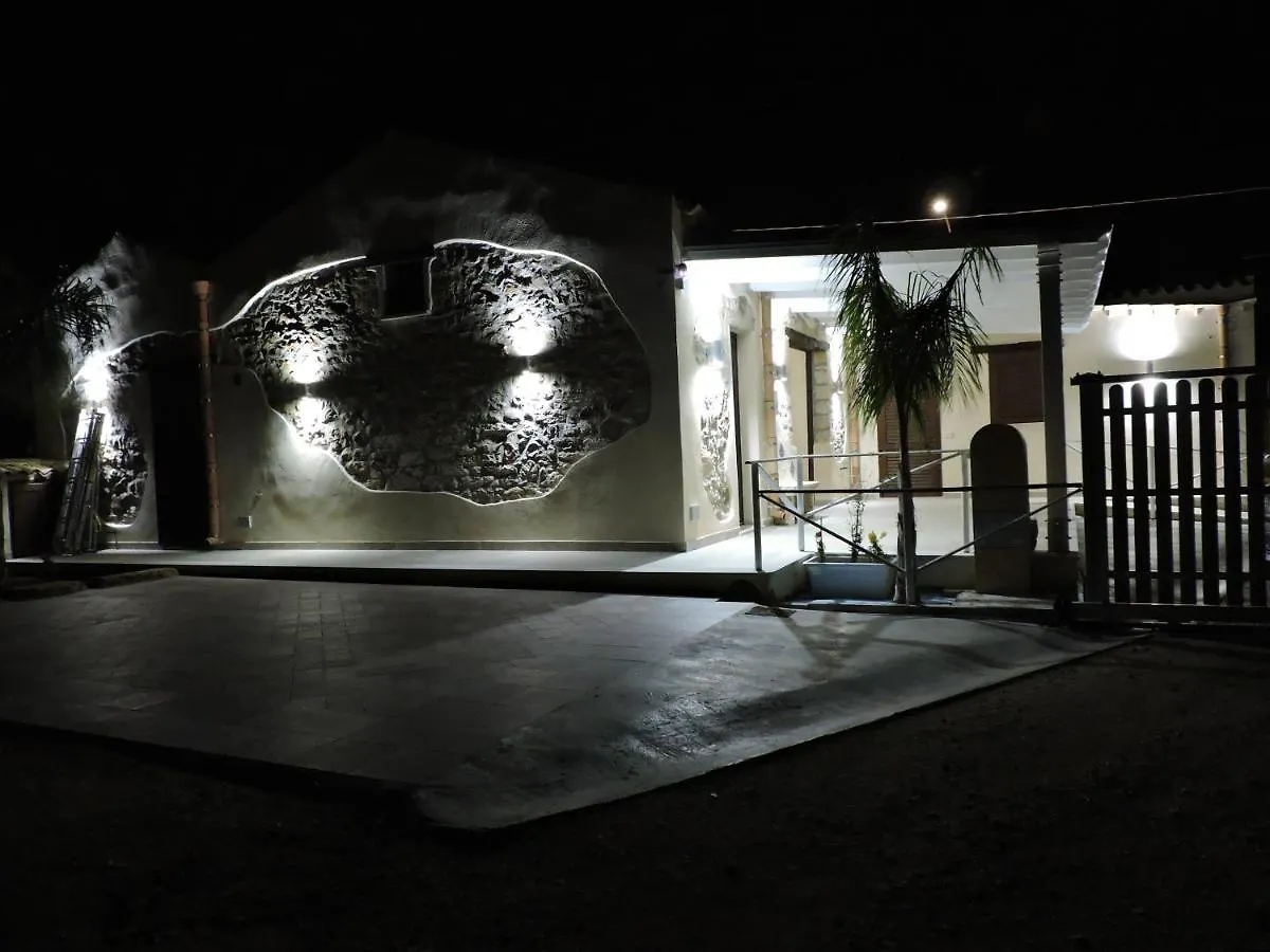 Casale Sammartano Apartments Ummari イタリア