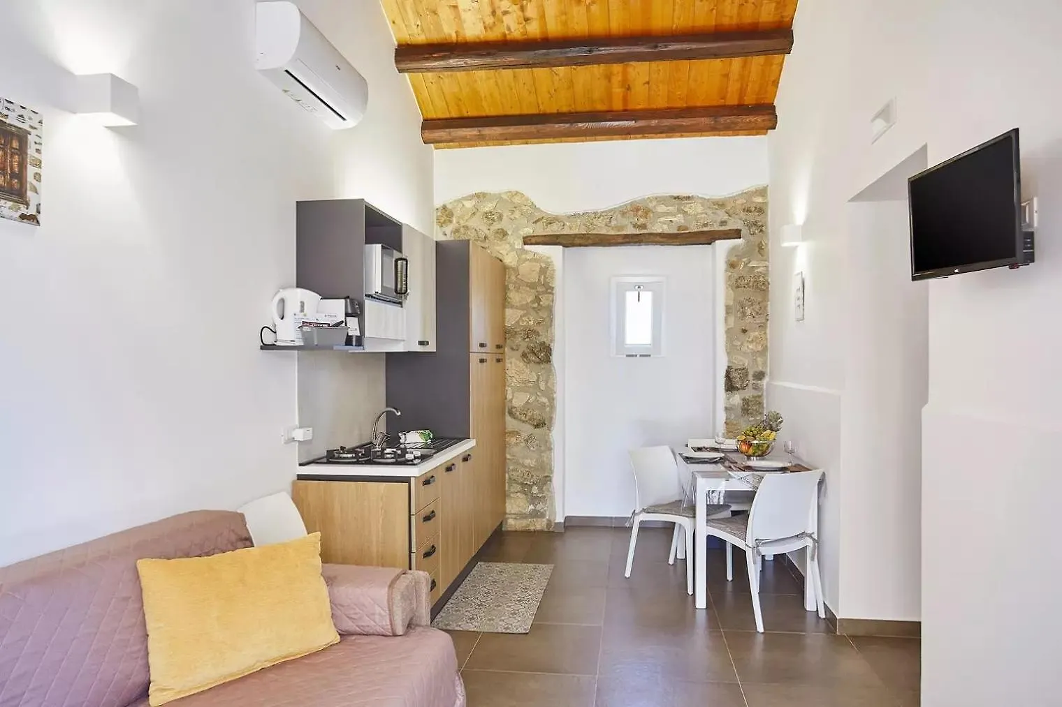 Casale Sammartano Apartments Ummari Италия