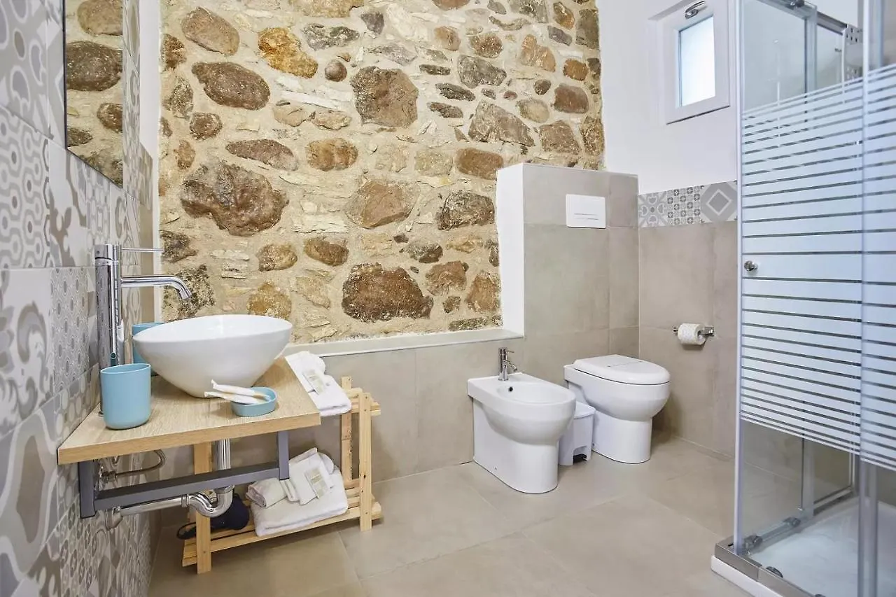 Casale Sammartano Apartments Ummari 0*,  Italia