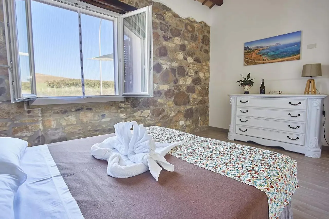 Casale Sammartano Apartments Ummari