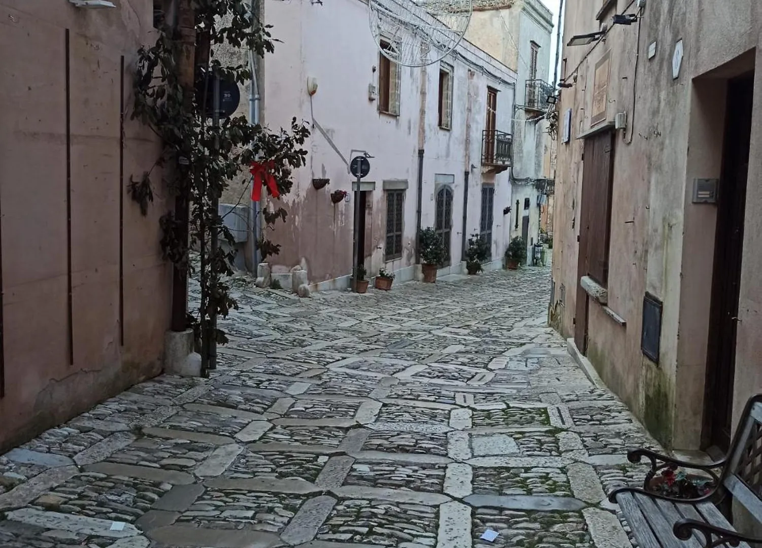 Casale Sammartano Apartments Ummari Italia